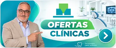 Javier mostrando las ofertas de clinica para España, Francia, Portugal e Italia
